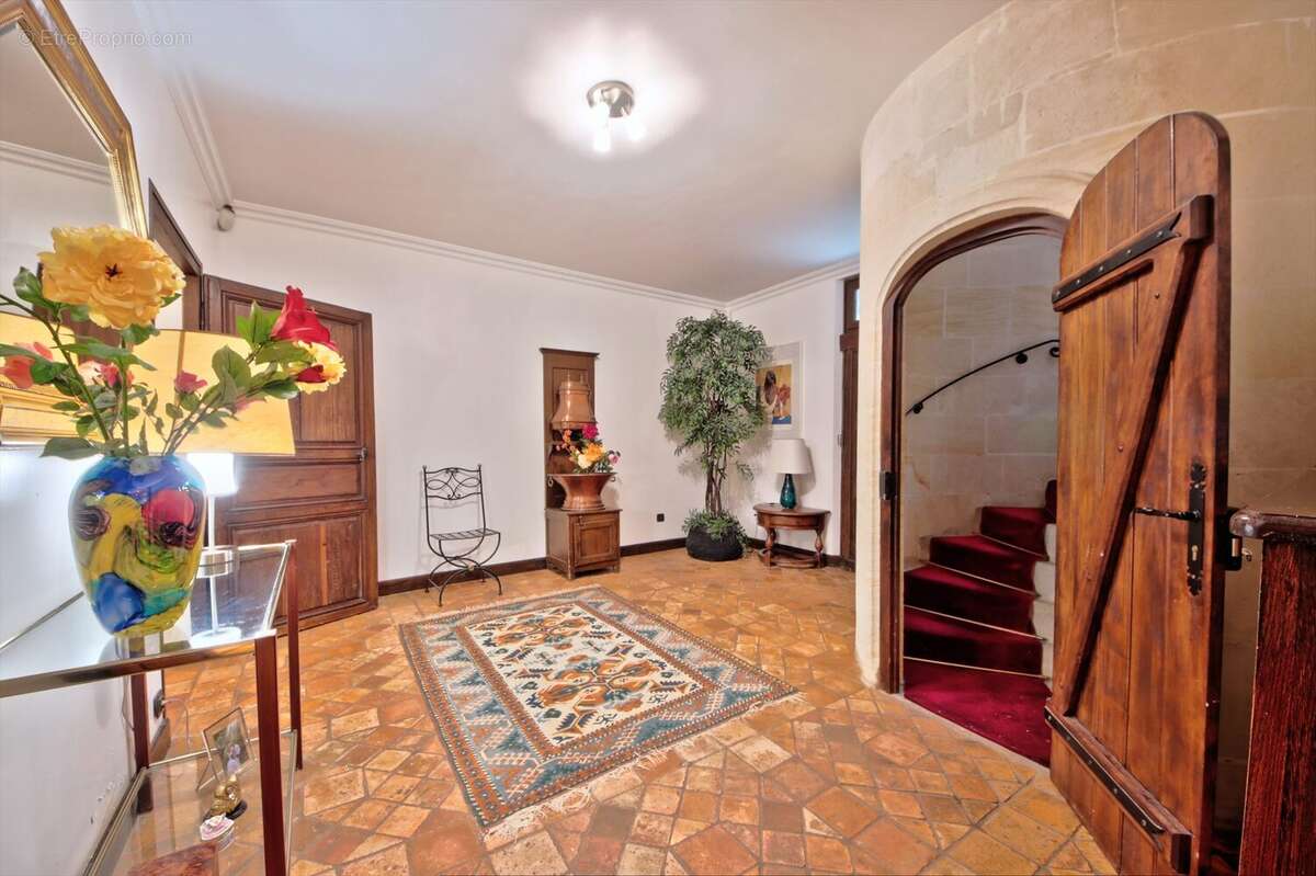 Maison à POIGNY-LA-FORET