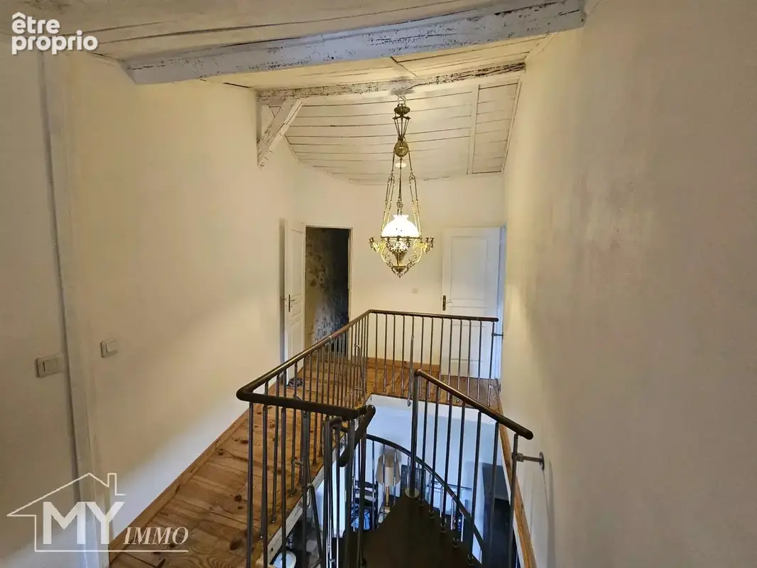 St Antoine de Breuilh : Maison en pierre de 1855 avec dépendances et jardin clos – Cadre paisible - photo 13