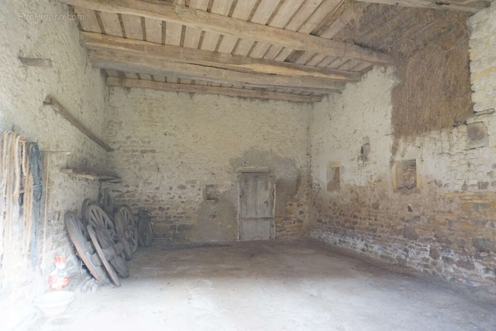 Maison à PARAY-LE-MONIAL