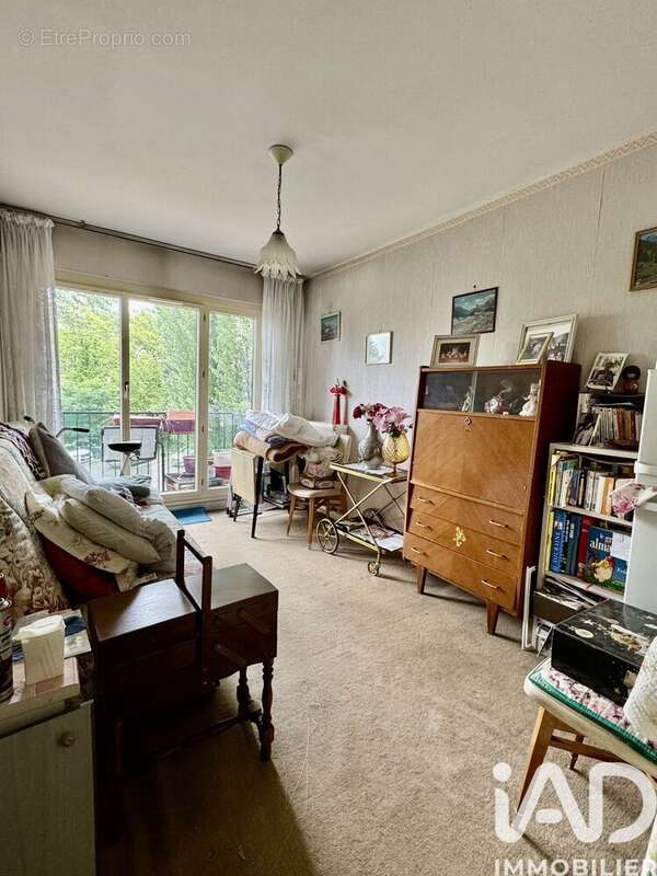 Photo 9 - Appartement à RUEIL-MALMAISON