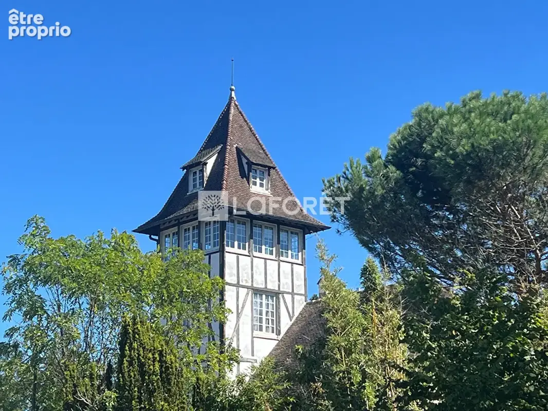 Duplex 7P Garches 244 m², terrasse 78m², cave. Garage double en sus - photo 8