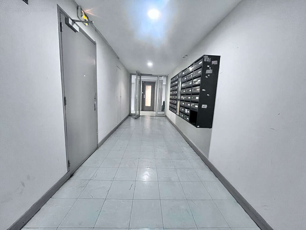 Appartement à PARIS-10E