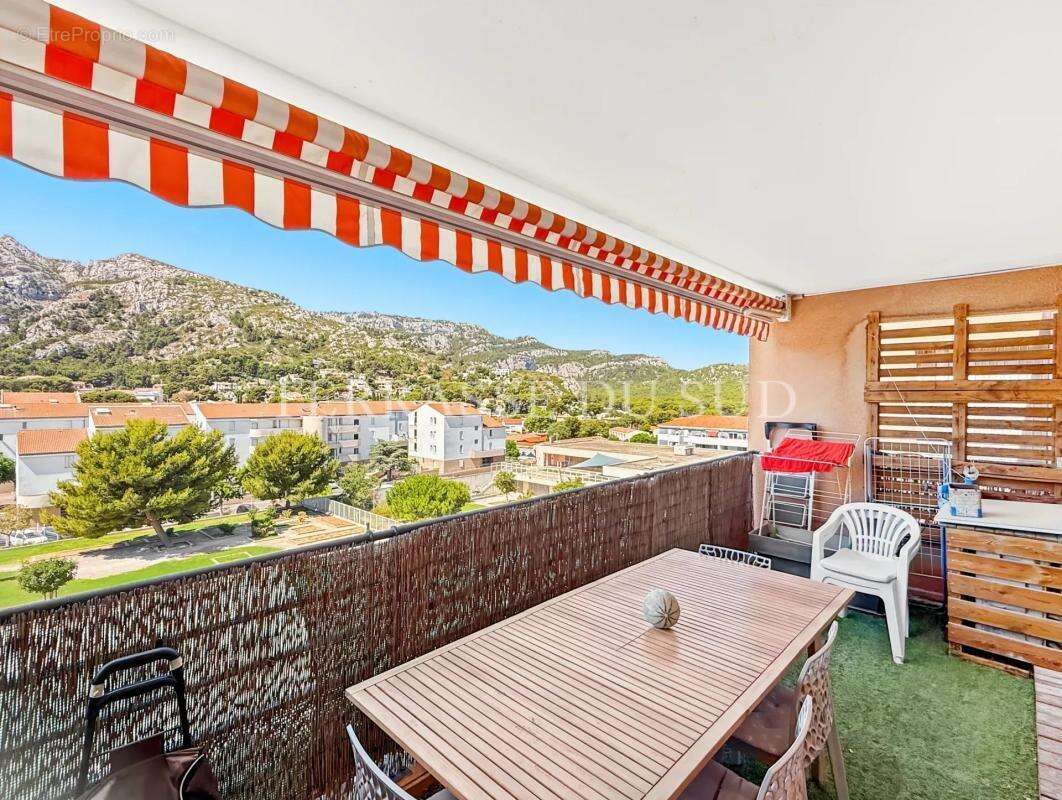 Appartement à MARSEILLE-9E