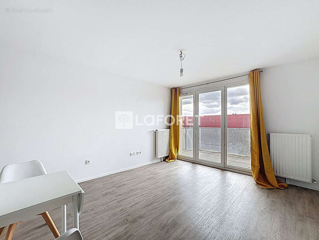 Appartement à BONNEUIL-SUR-MARNE