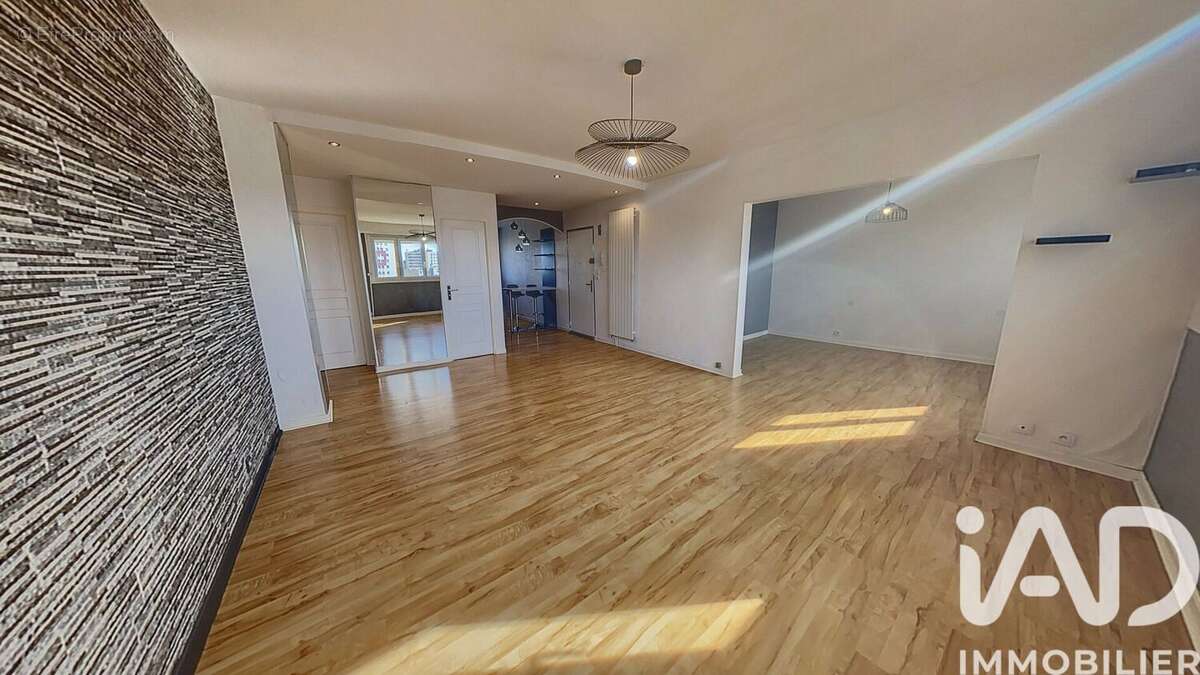 Photo 3 - Appartement à LANESTER