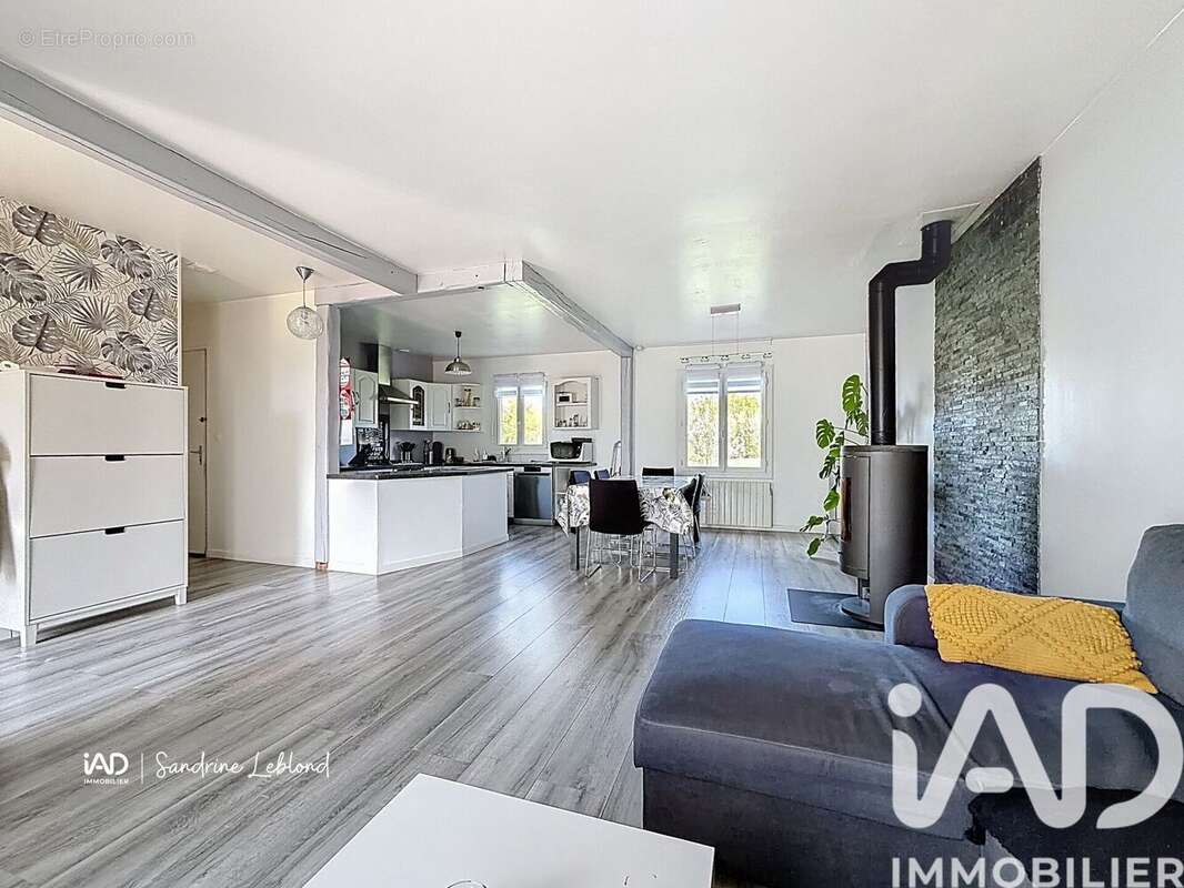 Photo 4 - Maison à CHATEAUNEUF-EN-THYMERAIS