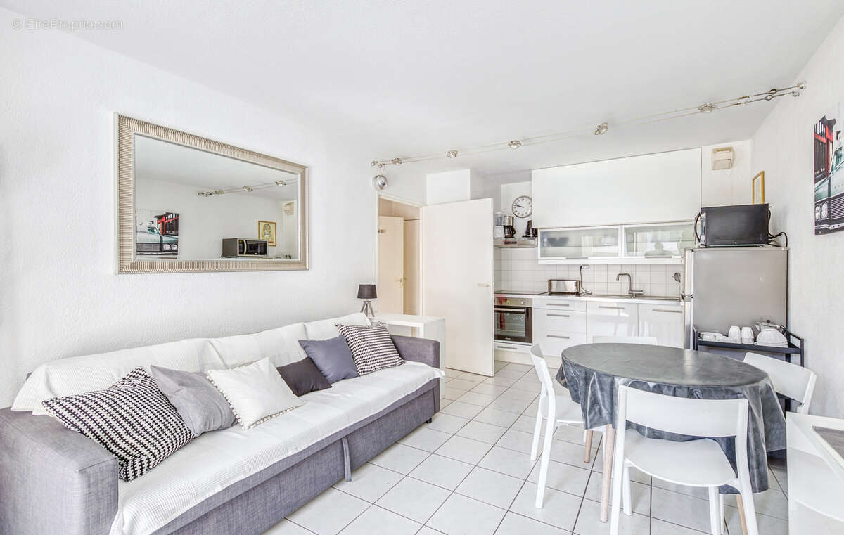 Appartement à FREJUS