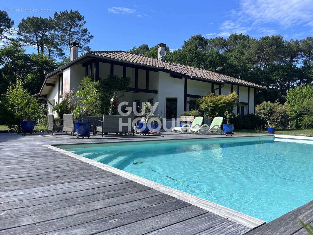 Maison à SOUSTONS