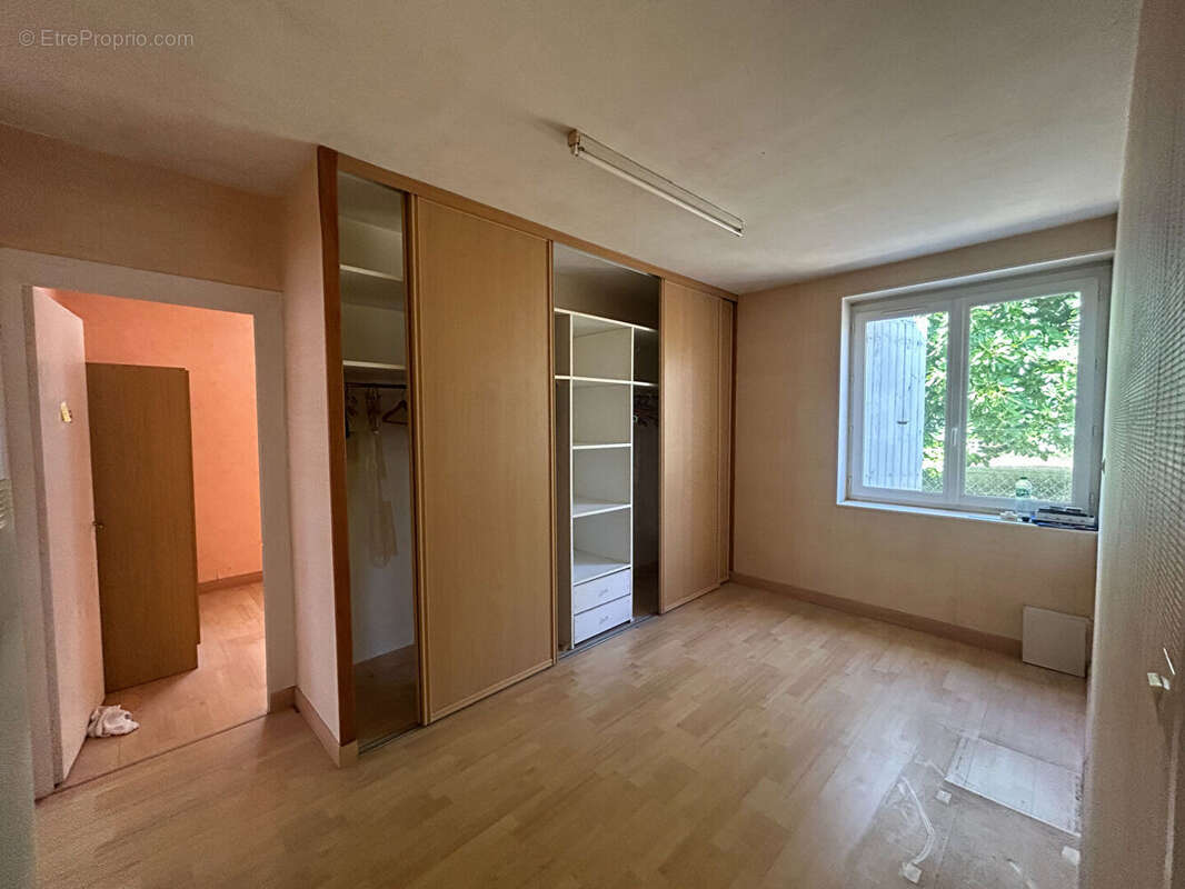 Maison à SAINT-AGNANT