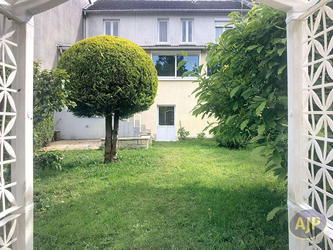 Maison à CHOLET