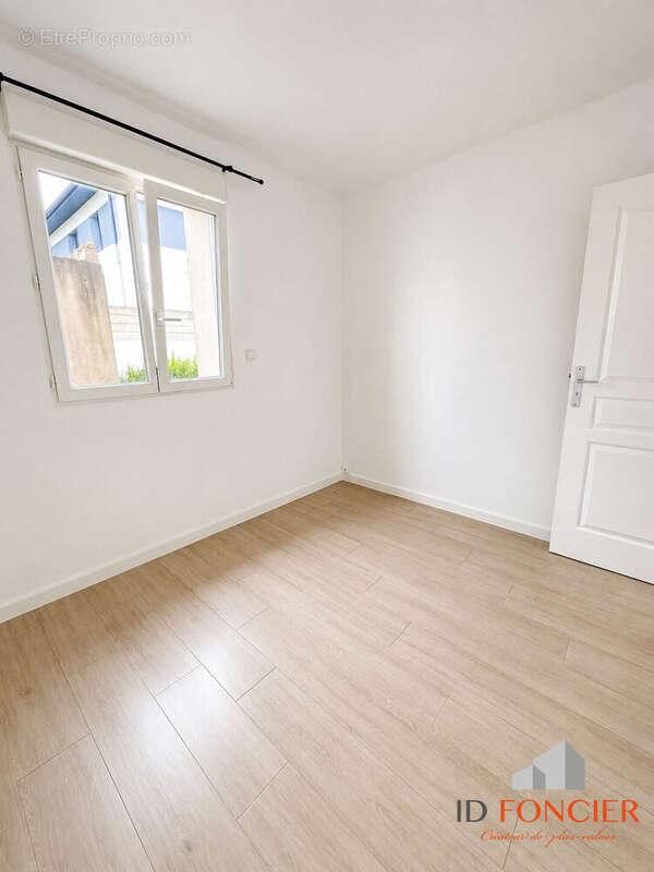 Appartement à MORANGIS