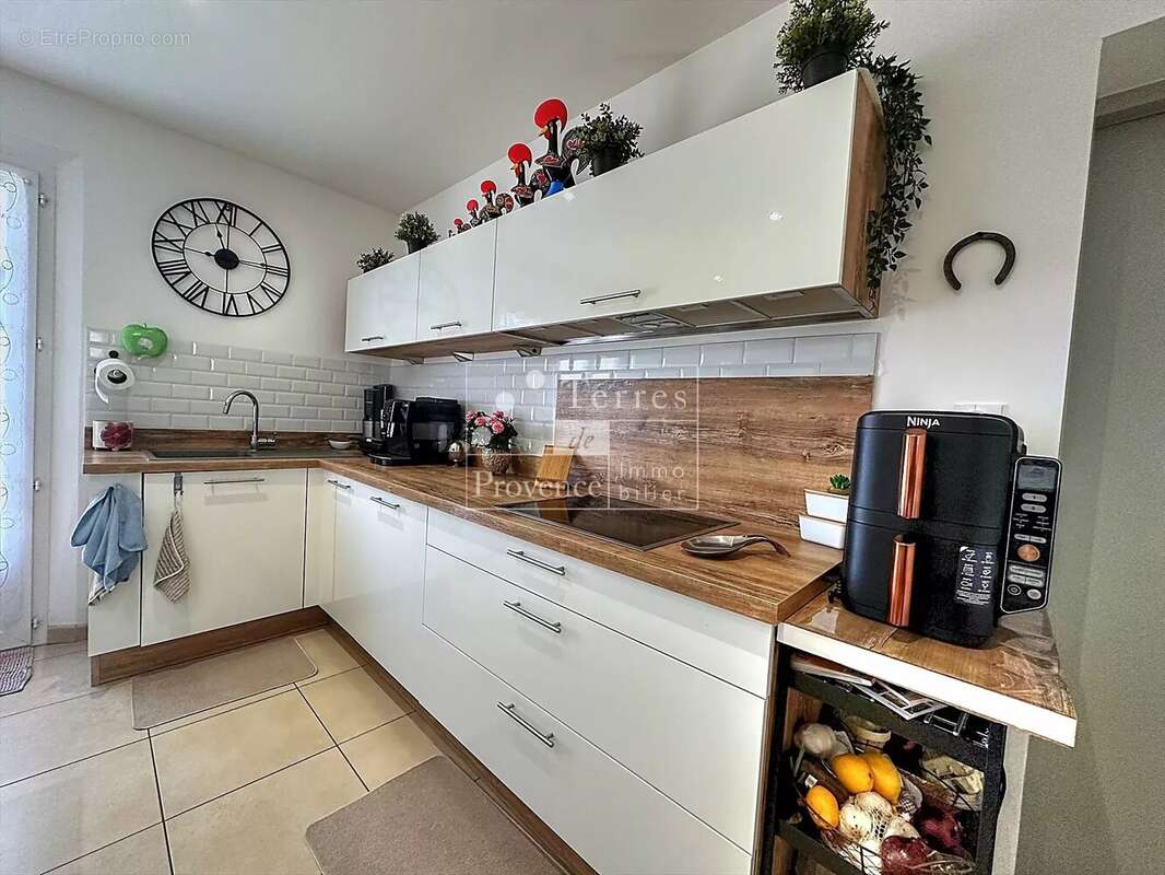 Maison à VILLECROZE