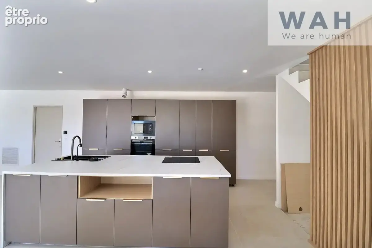 VILLA NEUVE de Standing 190 m2 7 P avec piscine à Vergèze 30 - photo 8