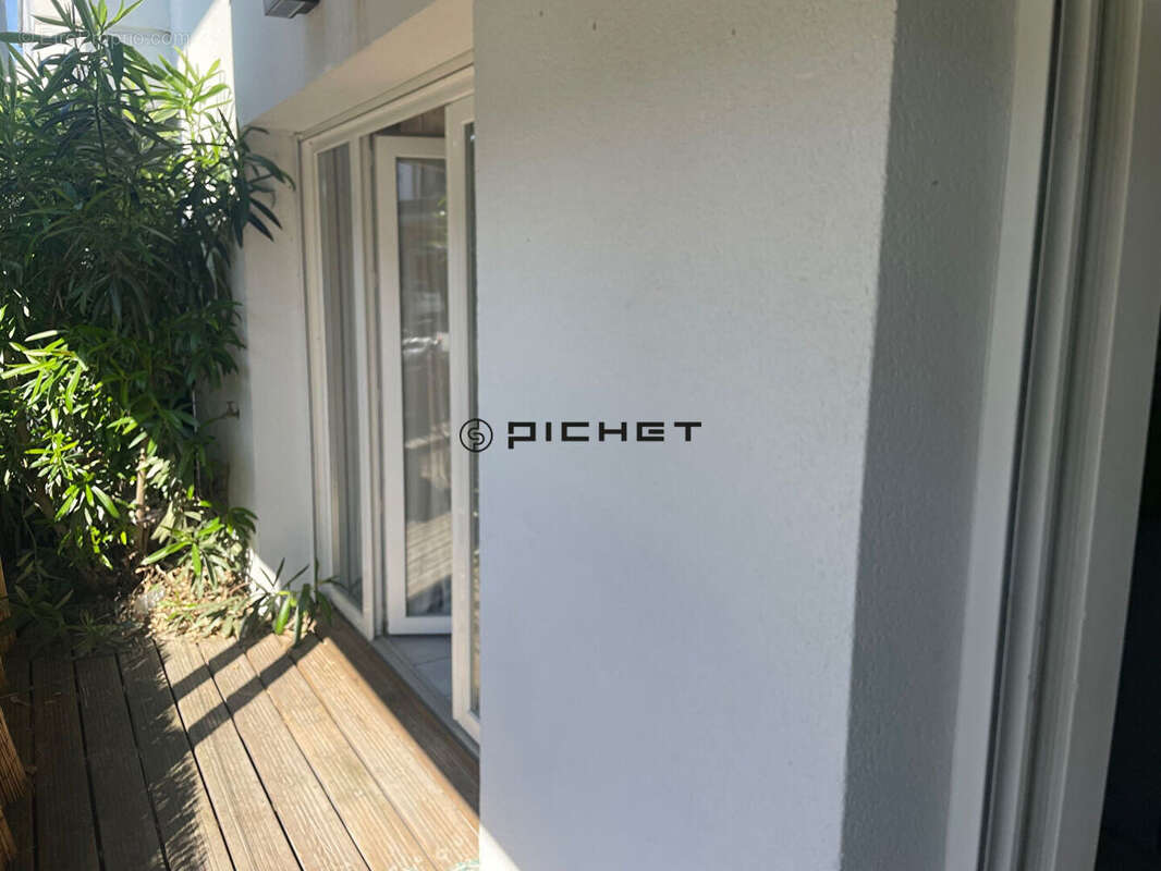 Appartement à LE BOUSCAT