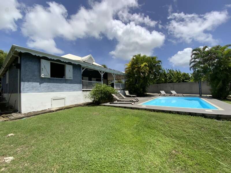 Maison à SAINT-FRANCOIS