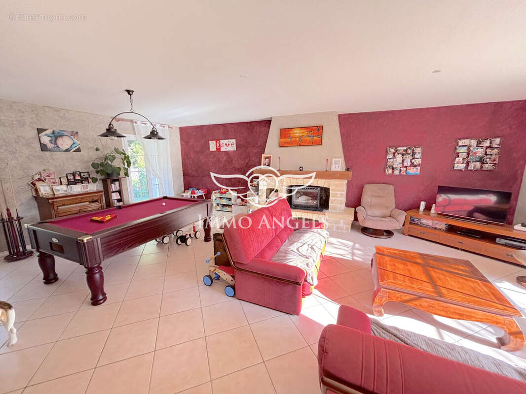 Maison à SAINT-SULPICE-DE-ROYAN