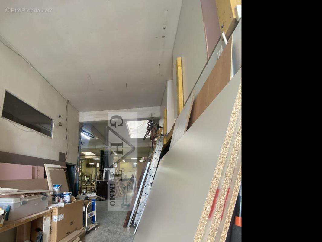 Local d'activités 800m2 à vendre Montreuil - photo 4