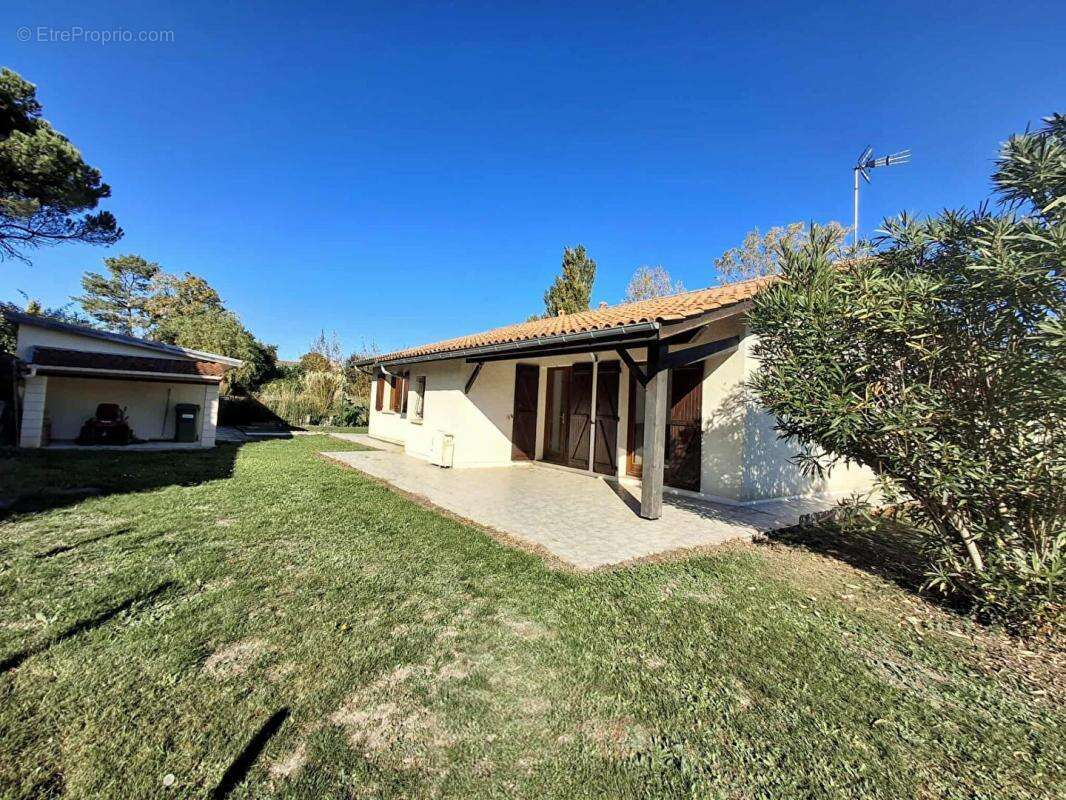 Maison à SAINT-ANDRE-DE-CUBZAC