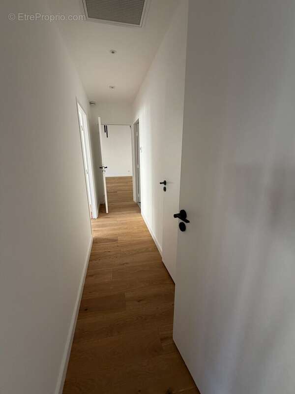 Maison à LUNEL-VIEL