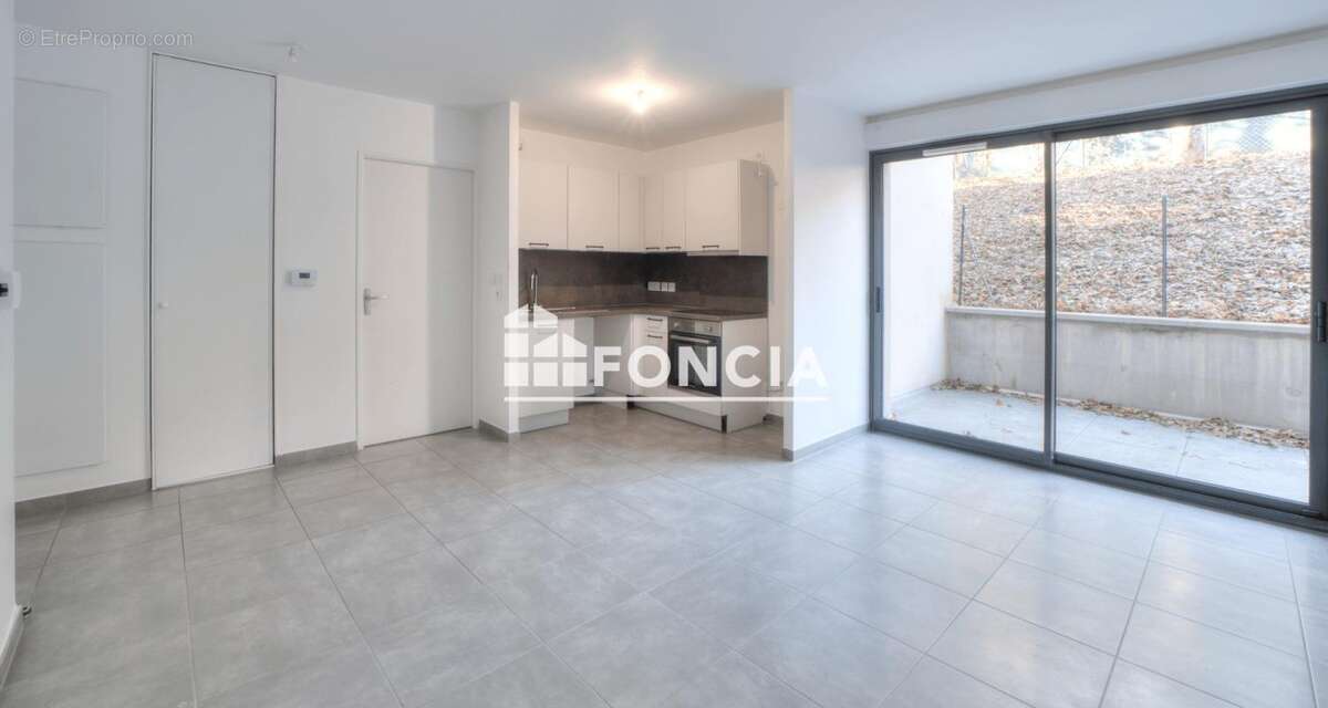 Appartement à DIVONNE-LES-BAINS