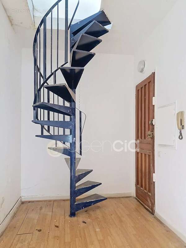 Appartement au ROURET - photo 5