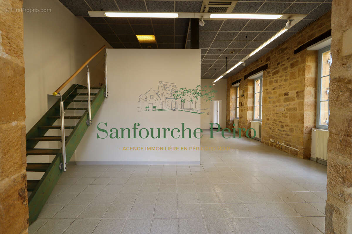 Appartement à SARLAT-LA-CANEDA