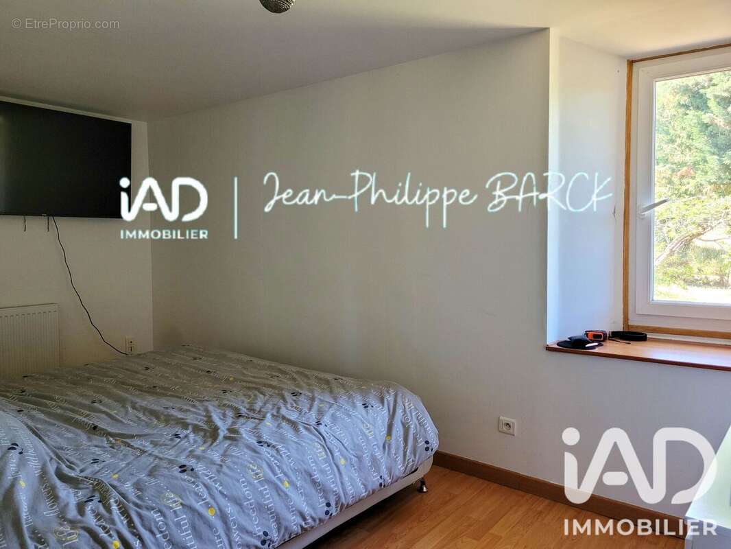 Maison 79 m² à Colombier  - photo 8