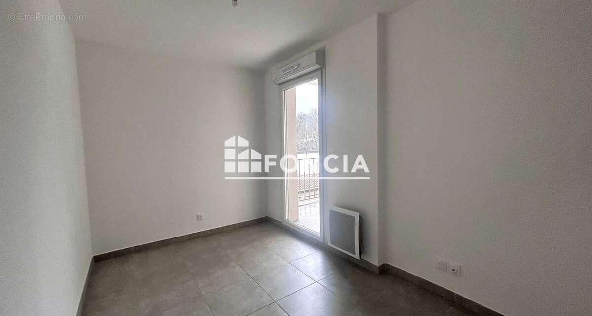 Appartement à MARSEILLE-9E