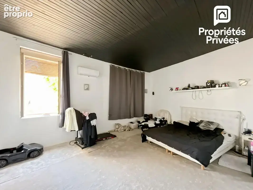 Maison en pierre - 287m2 - 5 chambres - - photo 9