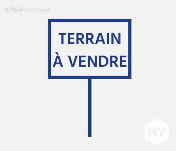 Terrain à LUZILLAT