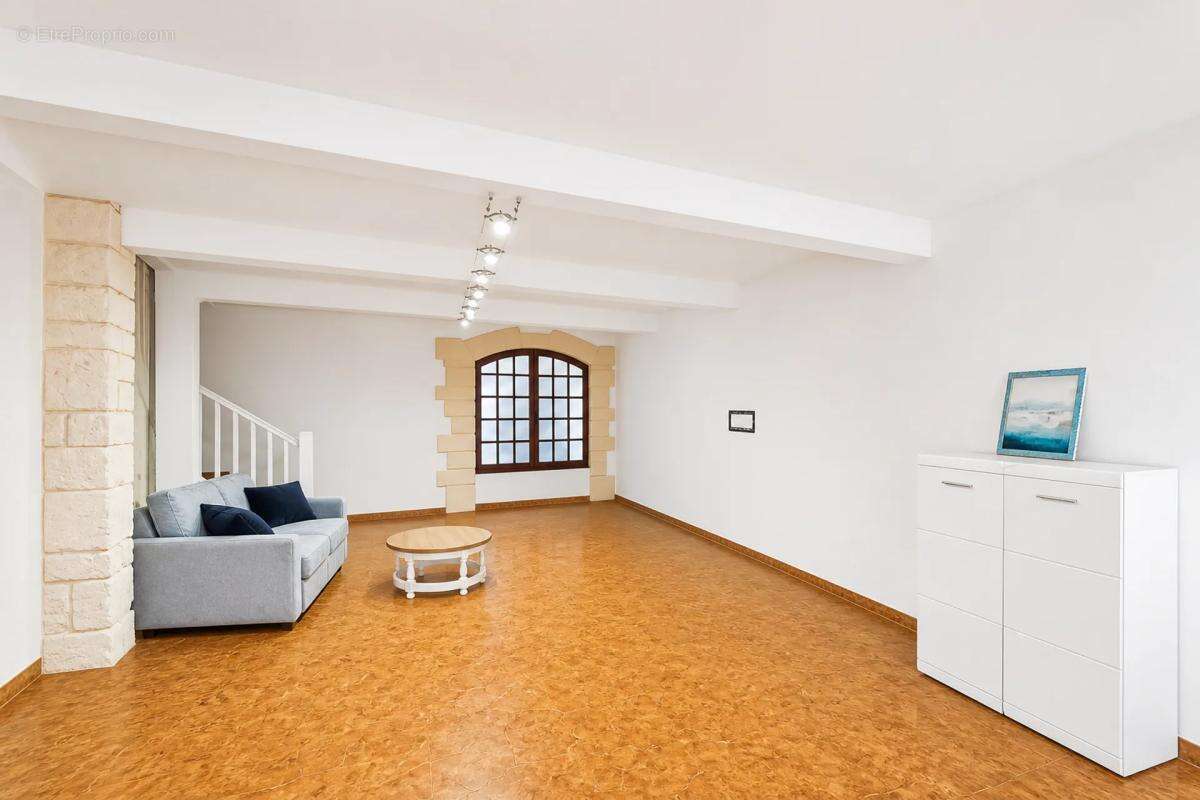 Maison familiale au cœur de Roquemaure - photo 4