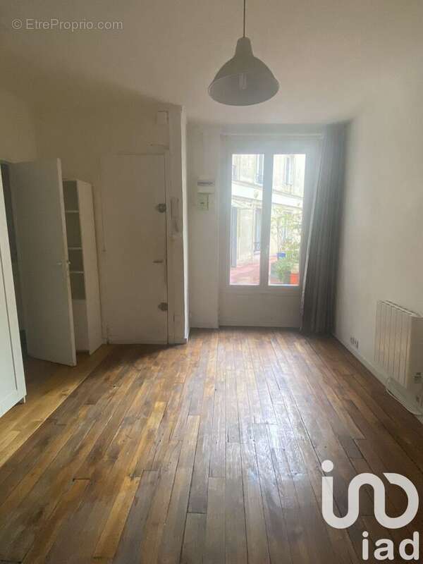 Photo 4 - Appartement à PARIS-10E