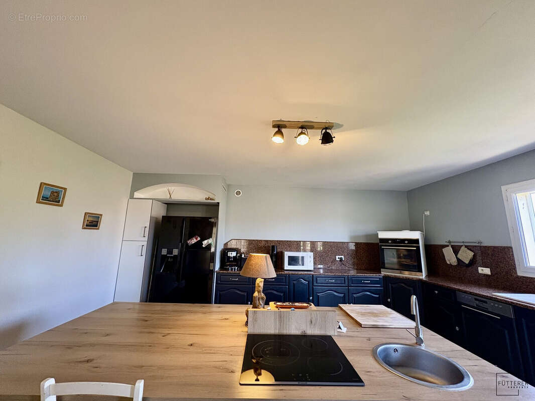 Maison 194 m² à Narbonne  - photo 8