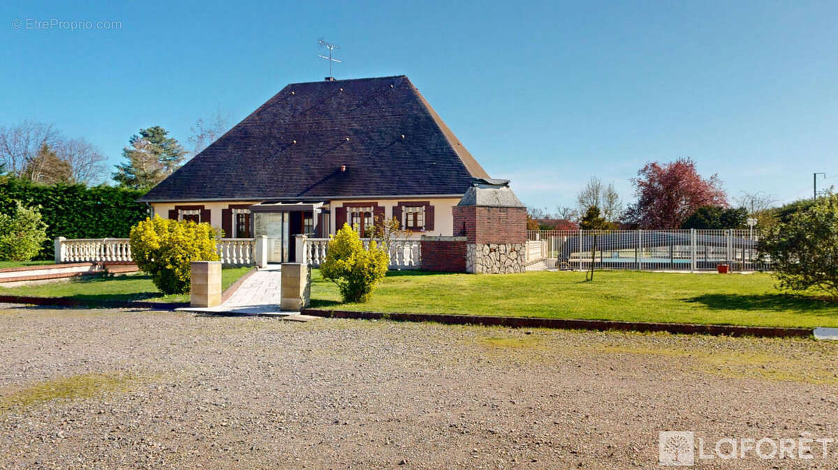 Maison à TOULON-SUR-ALLIER