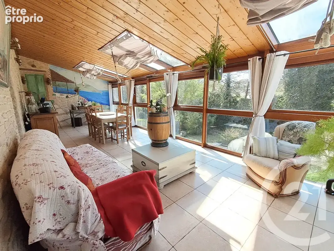 Maison 9 pièces 187 m² à vendre à Poiroux (85440) - photo 2
