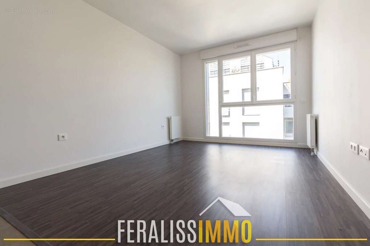 Appartement à JOUY-LE-MOUTIER