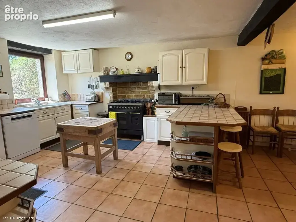 Maison de Campagne Au Calme Avec 4 Chambres et Piscine - photo 7