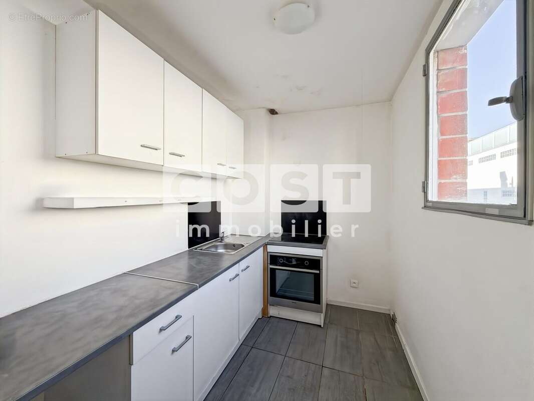 Appartement à GENNEVILLIERS