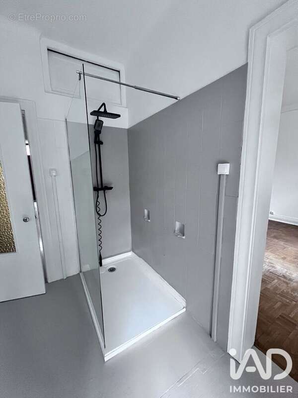 Maison 136 m² à Cons-La-Grandville  - photo 9