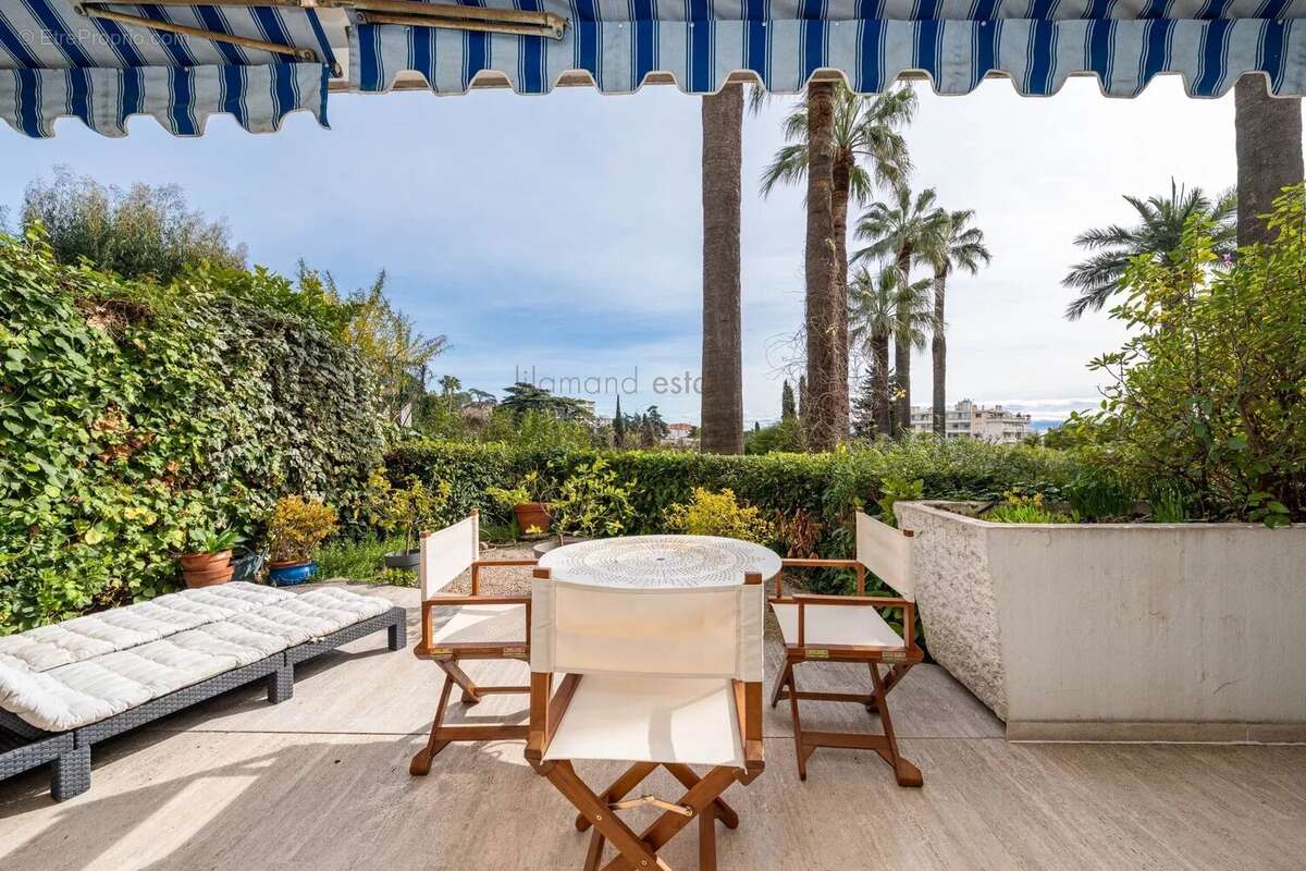 Appartement à CANNES