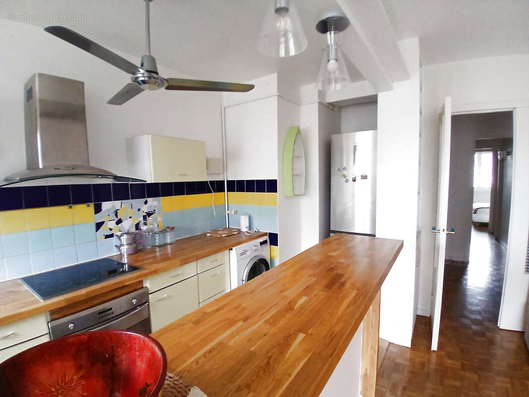 Appartement à PARIS-12E