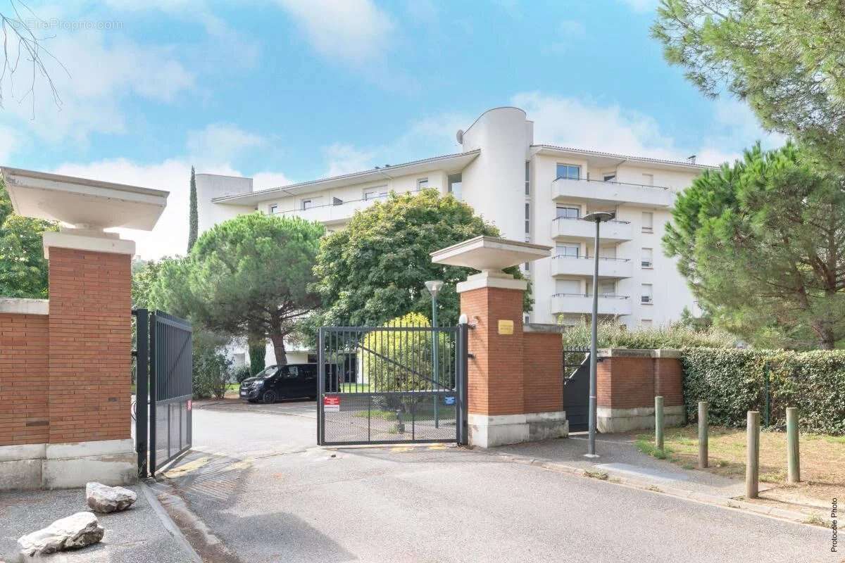 Appartement à SEILH