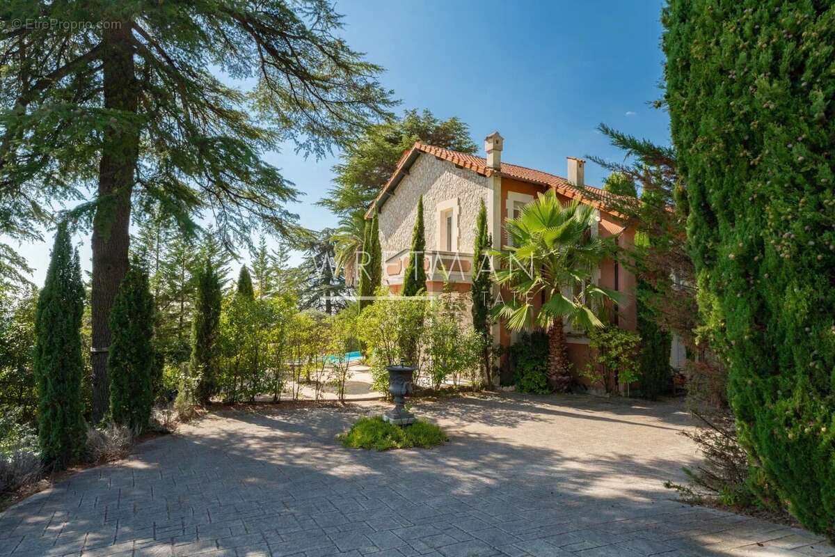 Beau mas d'époque - Grasse - photo 29