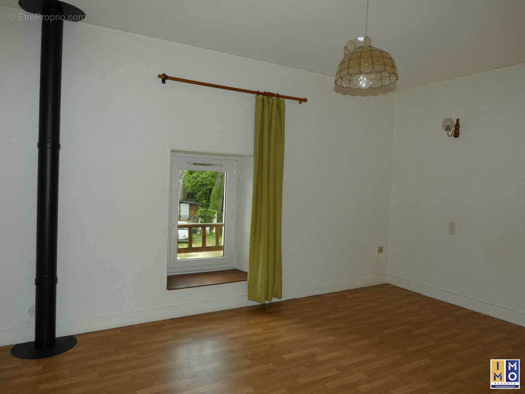 Maison 92 m² à Sainte-Solange  - photo 5