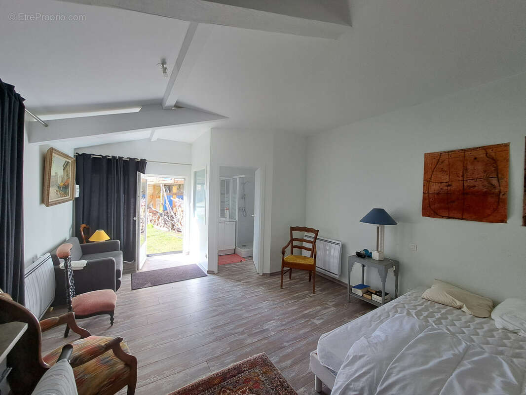 Maison à LE CHAMBON-SUR-LIGNON