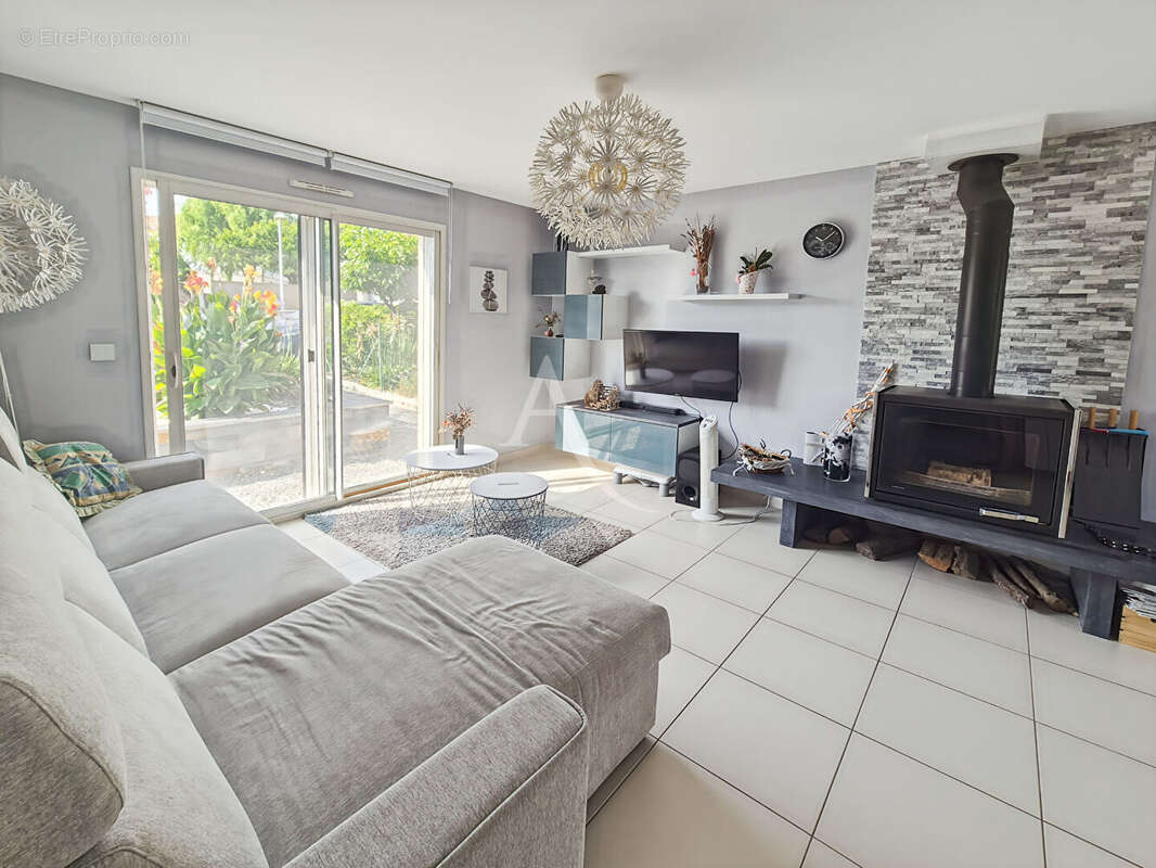 Maison La Jumelliere 6 pièce(s) 125.82 m2 - photo 4