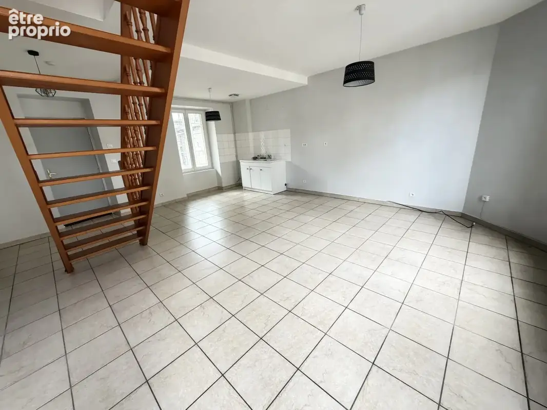 Appartement 71 m² à Soissons  - photo 2