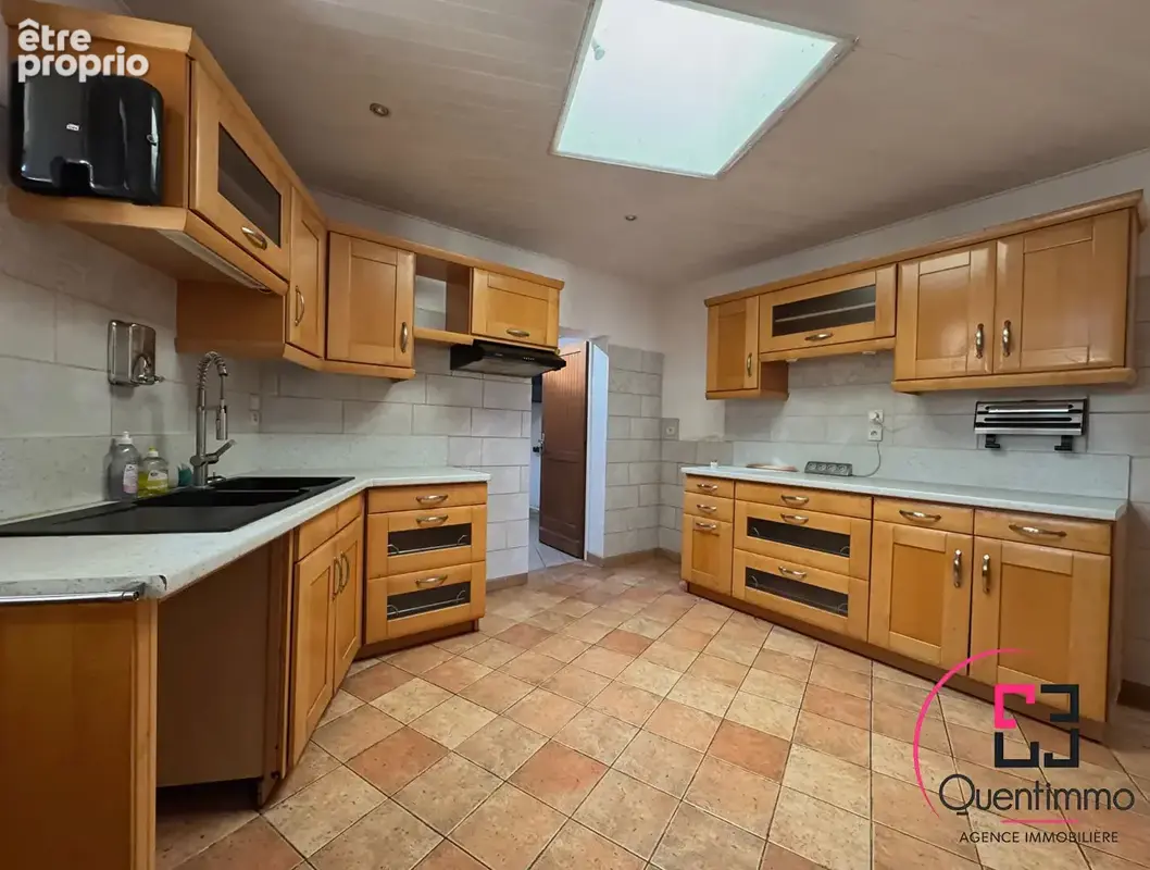 # Maison de caractère de 249 m² ? 8 pièces ? Fismes - photo 8
