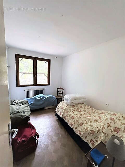 A vendre villa sur 5000m2 - photo 7