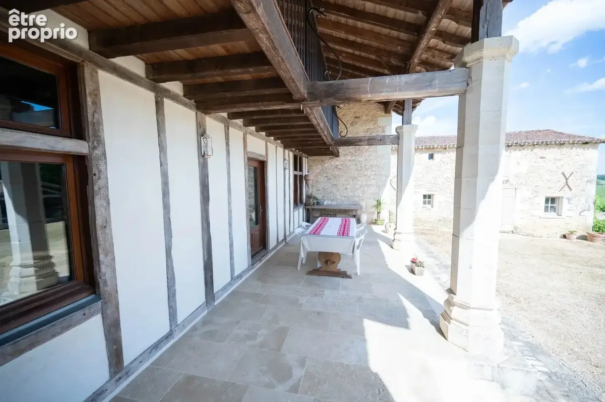 Logis avec parc boisé thurageau - photo 15